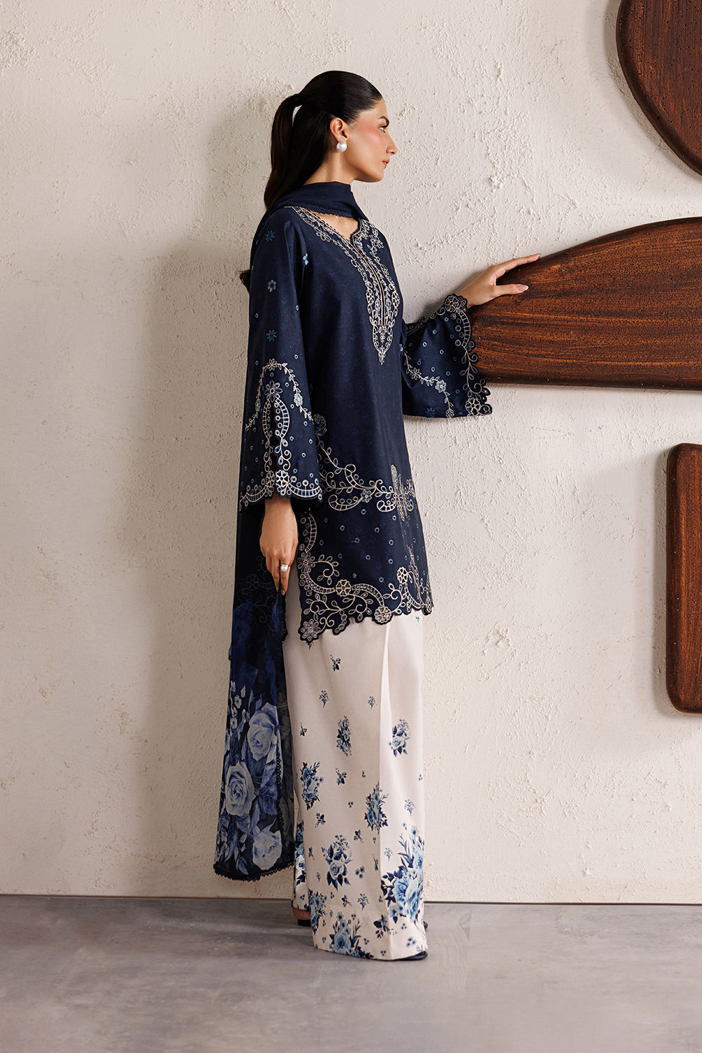 Iznik- 3PC DHANAK EMBROIDERED SHIRT WITH TWILL PRINTED SHAWL AND EMBROIDERED TROUSER