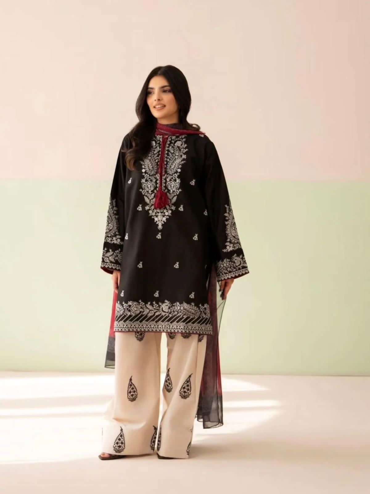 Embroidered Dhanak Winter 3Piece Dress