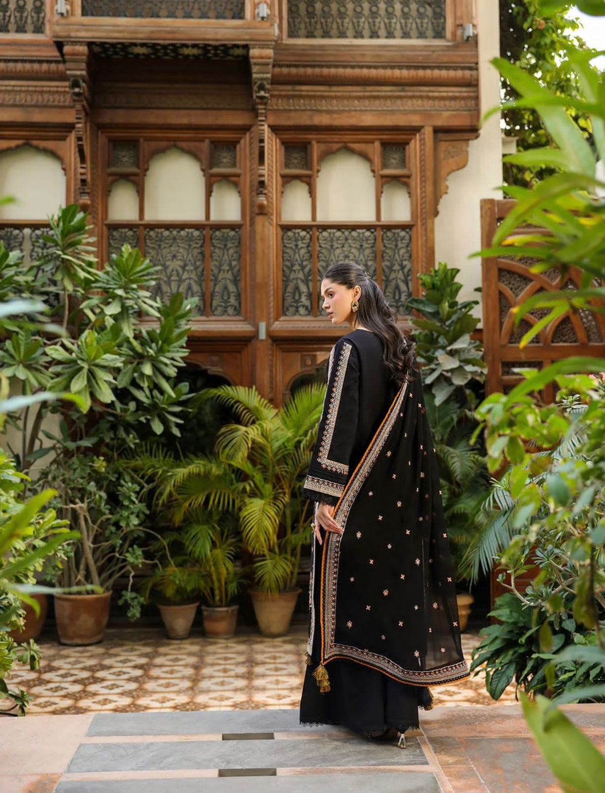 Embroidered Dhanak Winter 3Piece Dress