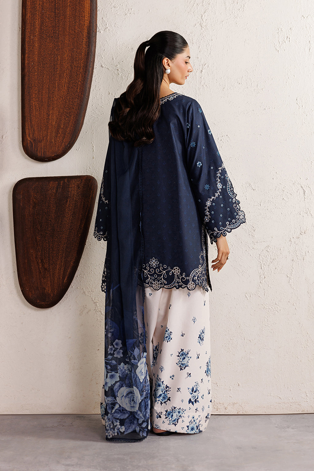 Iznik- 3PC DHANAK EMBROIDERED SHIRT WITH TWILL PRINTED SHAWL AND EMBROIDERED TROUSER