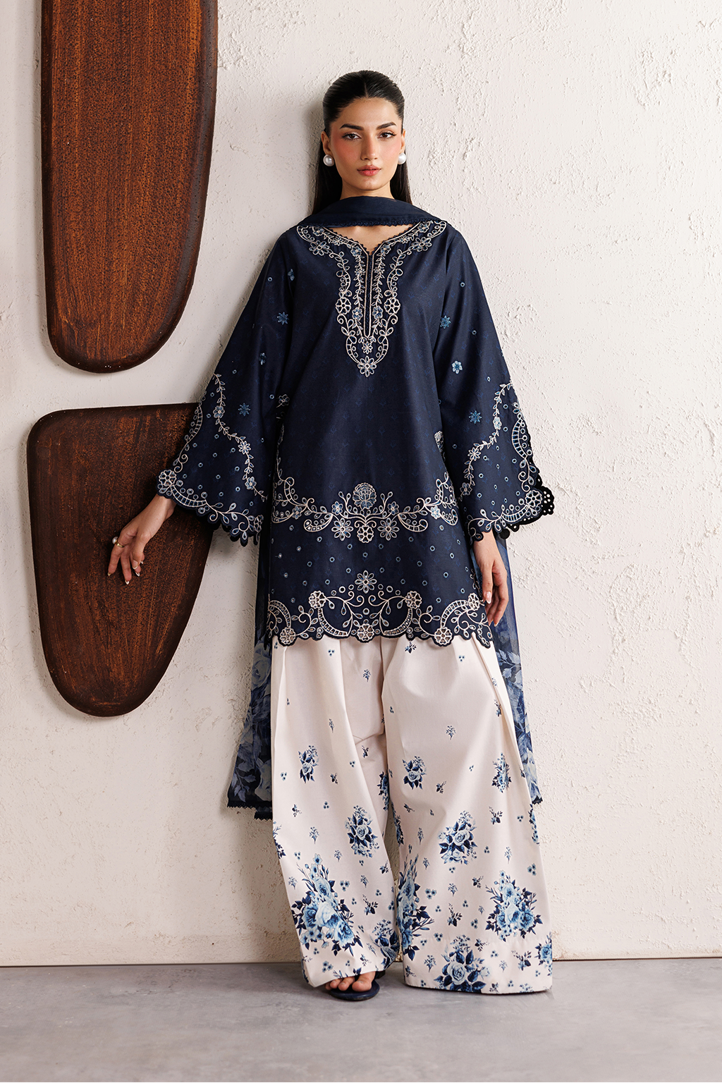 Iznik- 3PC DHANAK EMBROIDERED SHIRT WITH TWILL PRINTED SHAWL AND EMBROIDERED TROUSER