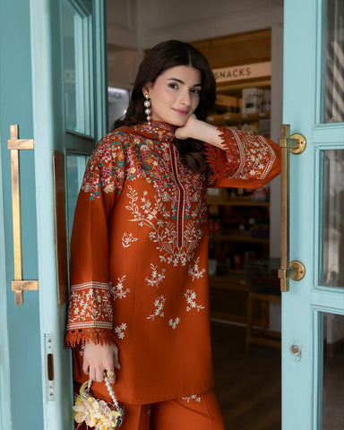 BATIK
WEAR BY THE GORGEOUS ACTRESS_KAINAT ASLAM