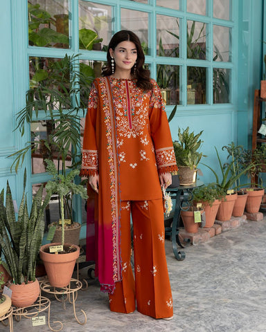 BATIK
WEAR BY THE GORGEOUS ACTRESS_KAINAT ASLAM