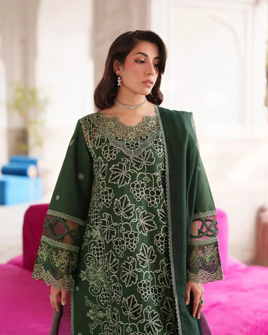 MAHNUR
WEAR BY THE GORGEOUS ACTRESS