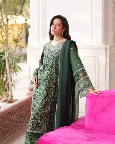MAHNUR
WEAR BY THE GORGEOUS ACTRESS
